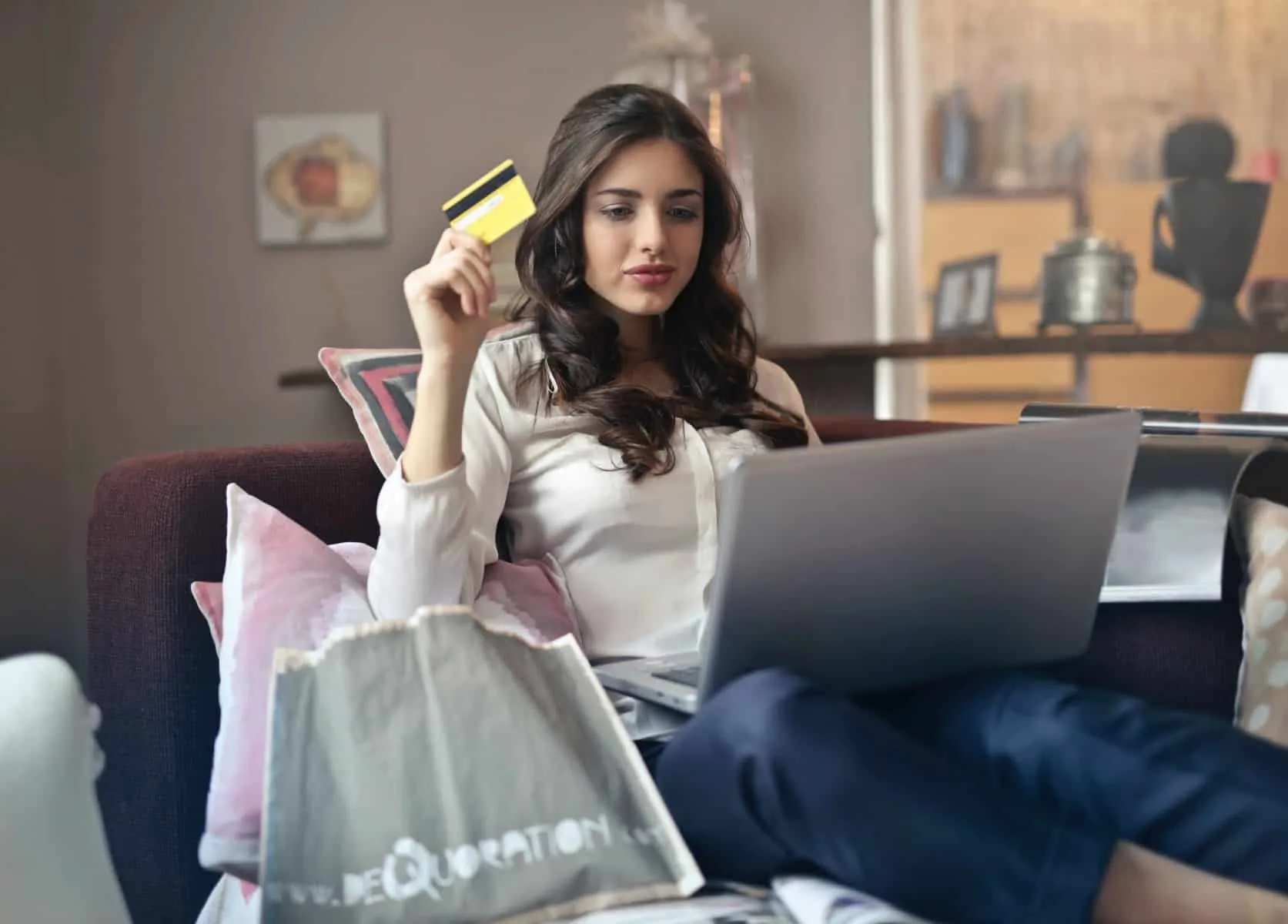 encontrar-clientes-con-web-1 vender por internet